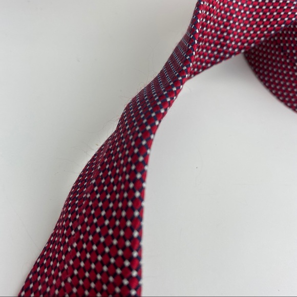 4/$25 Nautica Red Navy White Check 100% Silk Tie - Picture 10 of 13